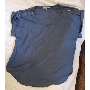 Cuffed sleeve blue blouse
